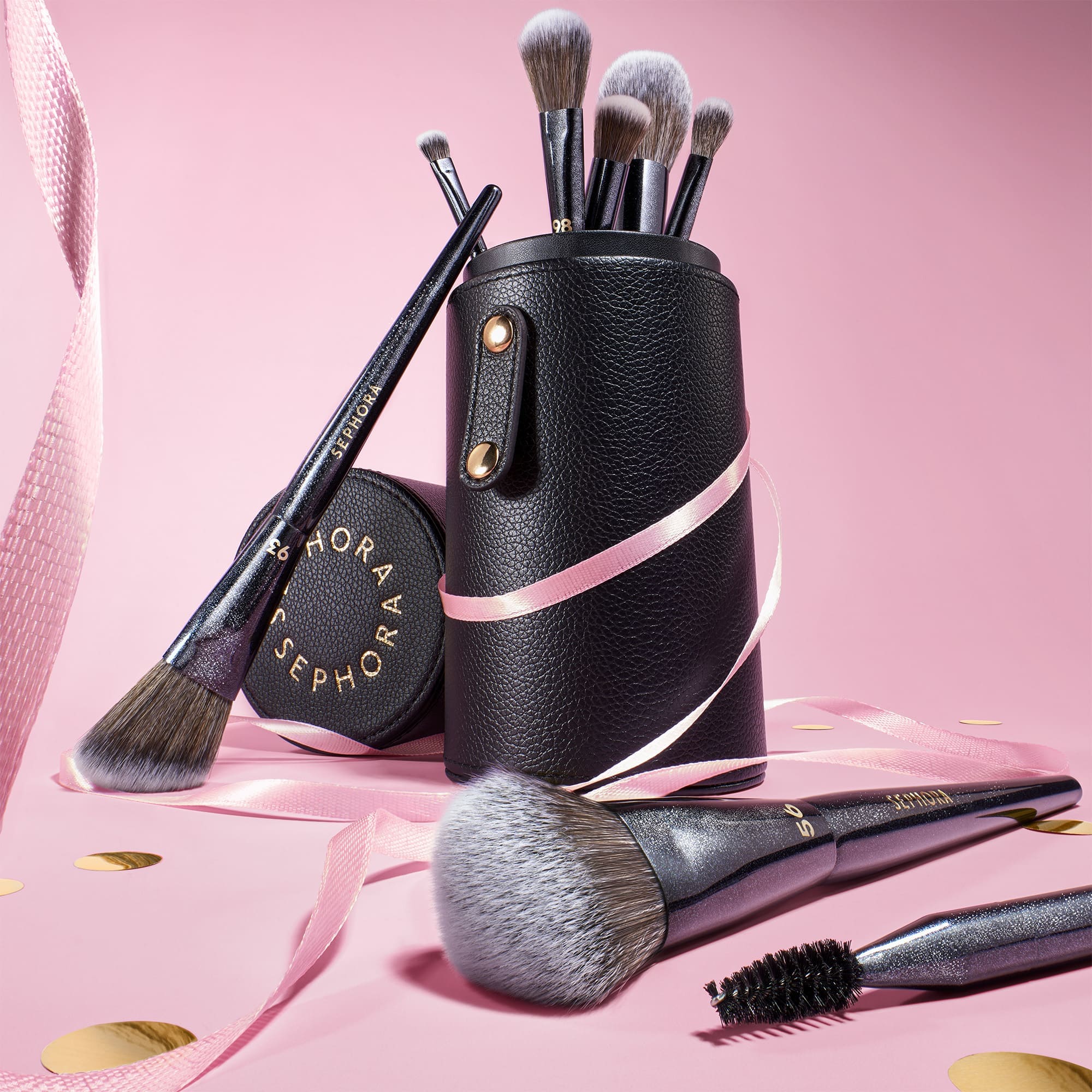 PRO 8-PIECE BRUSH SET-25 XMS (SET DE 8 BROCHAS PROFESIONALES PARA ROSTRO Y OJOS)